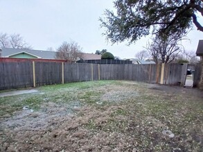 1714 Trowbridge St in Garland, TX - Building Photo - Building Photo