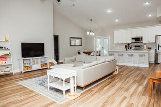 2810 Pinnacle Point Dr in Crestview, FL - Building Photo - Building Photo