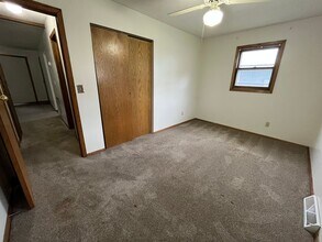 528-530 6th Ave NE in Watertown, SD - Building Photo - Building Photo