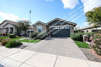 18716 N Jameson Dr in Maricopa, AZ - Building Photo - Building Photo