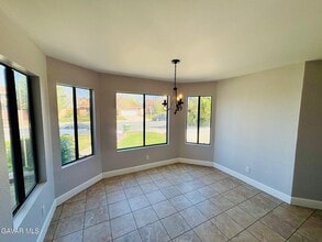 38343 5th in Leona Valley, CA - Building Photo - Building Photo