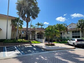 13212 Glenmoor Dr in West Palm Beach, FL - Building Photo - Building Photo