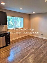 825 N Jessup St in Portland, OR - Building Photo - Building Photo