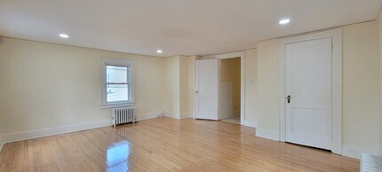 241 Main St, Unit 2 in Millburn, NJ - Building Photo - Building Photo