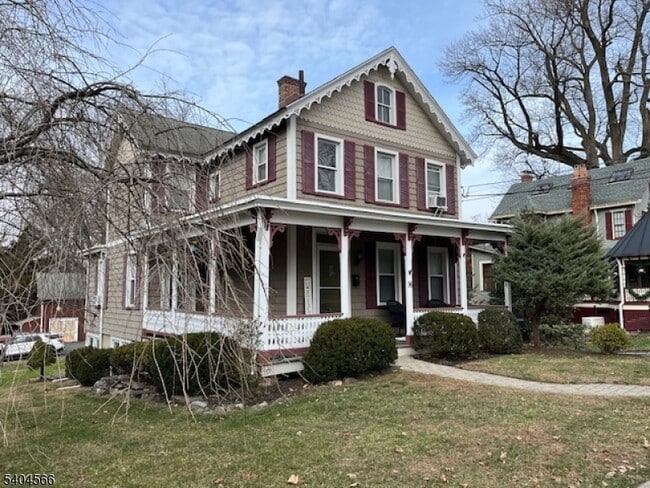 property at 96 Ridgedale Ave