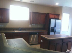 78625 Bottlebrush Dr in La Quinta, CA - Building Photo - Building Photo
