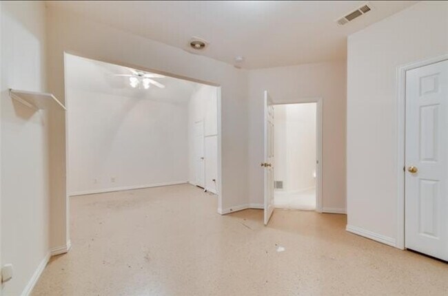 property at 7918 Ruskin Cir