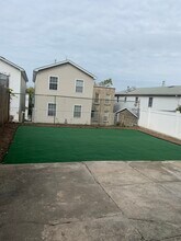 569 Liberty Ave in Jersey City, NJ - Foto de edificio - Building Photo