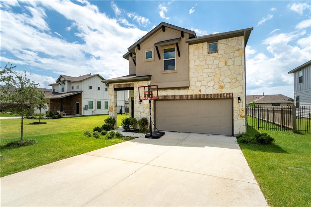 145 Lambert St in Leander, TX - Building Photo