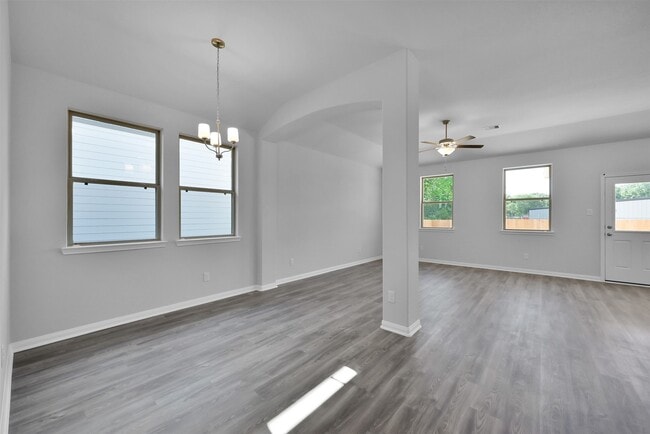 17620 Cedar Crst Dr in Conroe, TX - Building Photo - Building Photo