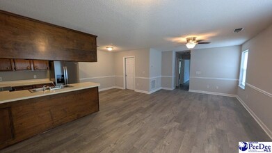 2013 2nd Loop Rd in Florence, SC - Building Photo - Building Photo