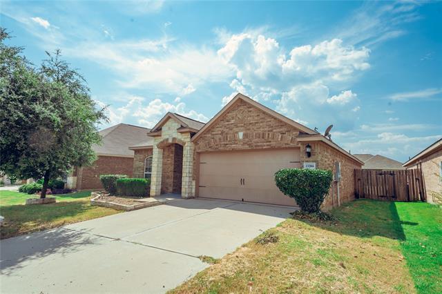 13204 Tower Ln in Crowley, TX - Building Photo - Building Photo