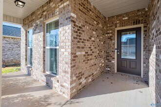 173 Heritage Brook Dr in Madison, AL - Building Photo - Building Photo