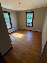 578 Rockingham St-Unit -2 in Berlin, NH - Building Photo - Building Photo