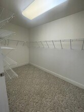 The Suites at West Park in Morgantown, WV - Foto de edificio - Building Photo