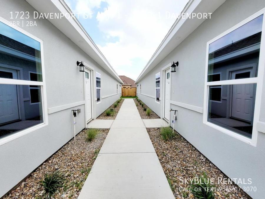 1723 Davenport St in Weslaco, TX - Building Photo