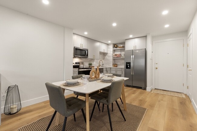 5 Linda Ln in Boston, MA - Building Photo - Building Photo