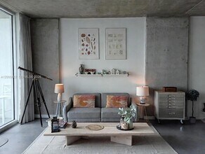 300 S Australian Ave, Unit 809 in West Palm Beach, FL - Building Photo - Building Photo