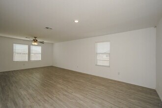 6703 Morgan Cross in San Antonio, TX - Building Photo - Building Photo