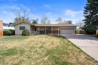 7112 S Washington St in Centennial, CO - Building Photo - Building Photo