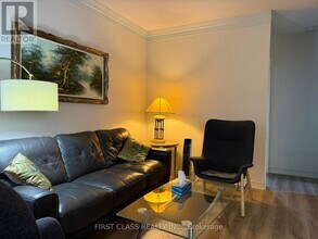 366 Lippincott St in Toronto, ON - Building Photo - Building Photo