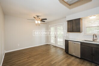 11032 N Harrison St in Kansas City, MO - Building Photo - Building Photo