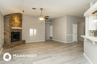 1808 Yellowstone Ln in Edmond, OK - Building Photo - Building Photo