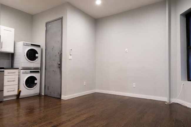 18 W 125th St in New York, NY - Building Photo - Building Photo