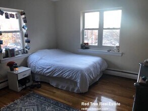 9 Chiswick Ter, Unit 2 in Boston, MA - Foto de edificio - Building Photo