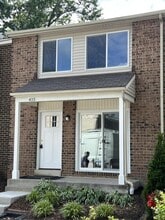 415 Argus Pl in Sterling, VA - Building Photo - Building Photo