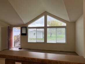 1759 Glendale Dr in Mckinleyville, CA - Building Photo - Building Photo