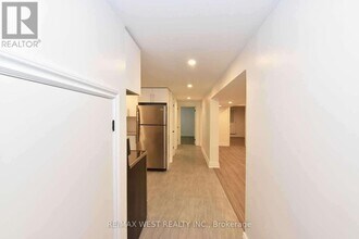 168 Strathnairn Ave in Toronto, ON - Building Photo - Building Photo
