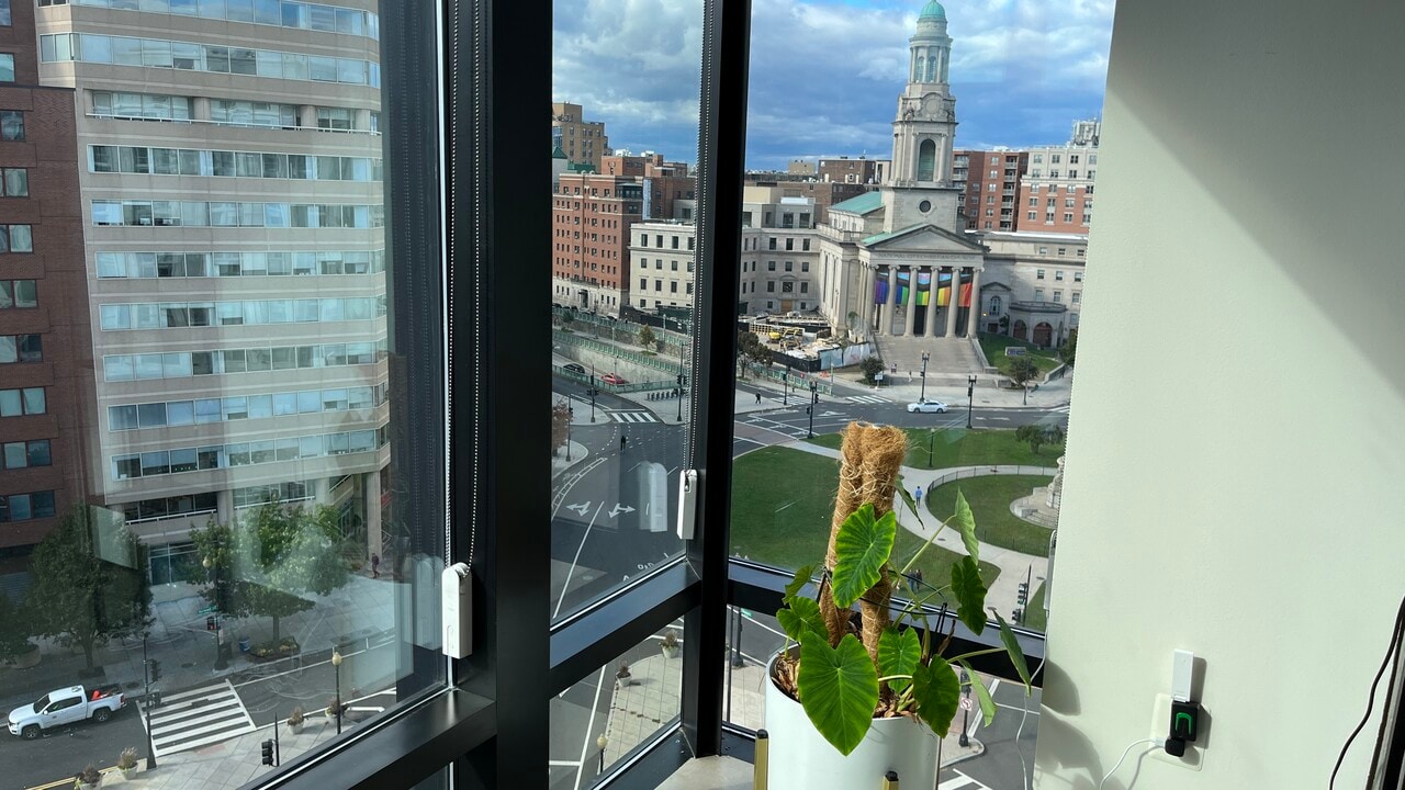 1133 14th St NW, Unit 1008 in Washington, DC - Foto de edificio