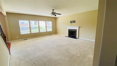 58 Fountainview Dr in St. Charles, MO - Building Photo - Building Photo