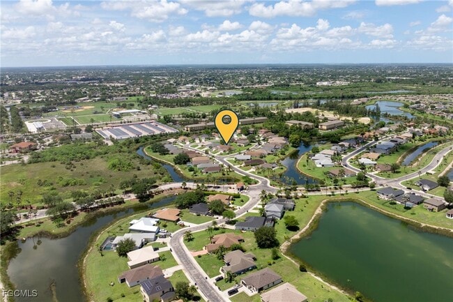 8340 Gassner Way in Lehigh Acres, FL - Building Photo - Building Photo
