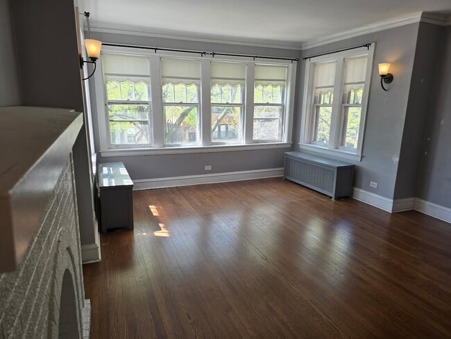 6621 N Campbell Ave, Unit #2 in Chicago, IL - Building Photo - Building Photo