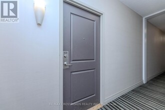 21-921 Grand Magazine St in Toronto, ON - Building Photo - Building Photo