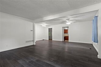 317 Argus Cir NW in Atlanta, GA - Building Photo - Building Photo