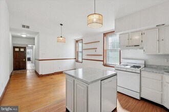 2972 Richmond St in Philadelphia, PA - Building Photo - Building Photo