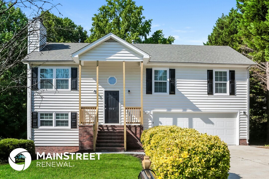 402 Triumphant Rd in Greensboro, NC - Building Photo