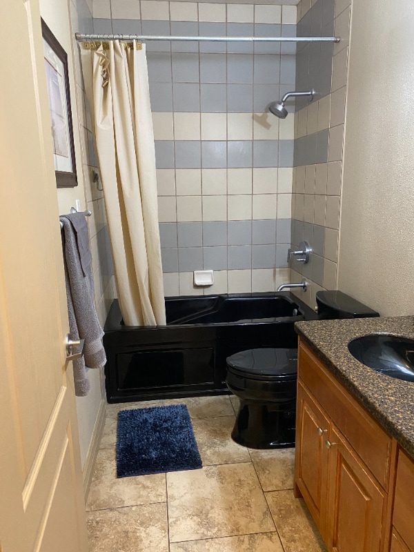 2560 Woodhill Way in Pocatello, ID - Building Photo - Building Photo