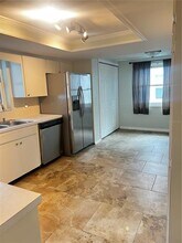11422 Yellowwood Ln in Port Richey, FL - Foto de edificio - Building Photo
