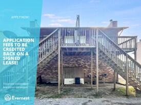 5118 Linbar Dr in Nashville, TN - Building Photo