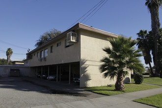 1028 W F St in Ontario, CA - Building Photo - Building Photo