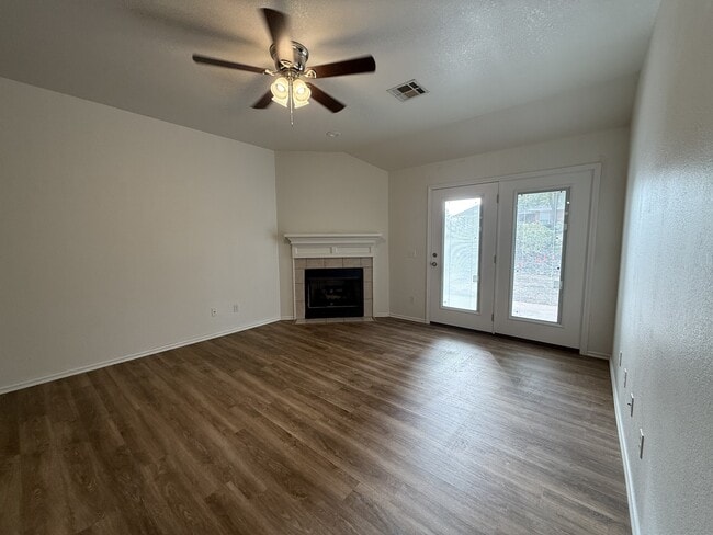 property at 701 S Stoneybrook St