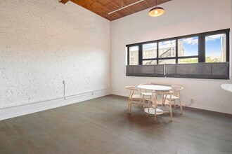 149 Water St in Norwalk, CT - Foto de edificio - Building Photo