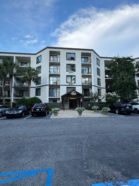 10 Lemoyne Ave in Hilton Head Island, SC - Building Photo