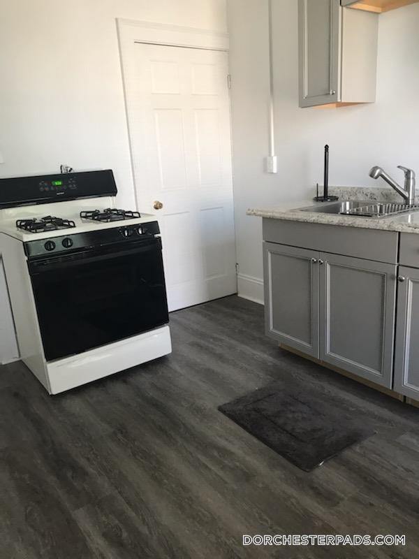3 Chamblet St in Boston, MA - Building Photo - Building Photo