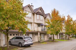 Parc Kensington in Richmond, BC - Building Photo