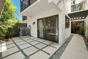 3213 Bird Ave in Miami, FL - Building Photo